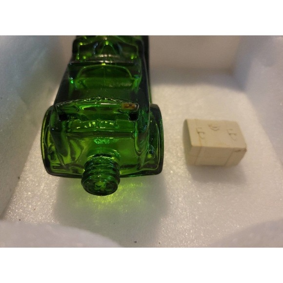 Vintage 1923 Avon Cologne Green Bottle - Maxwell '23 Car, Tribute, 6oz - Picture 7 of 7
